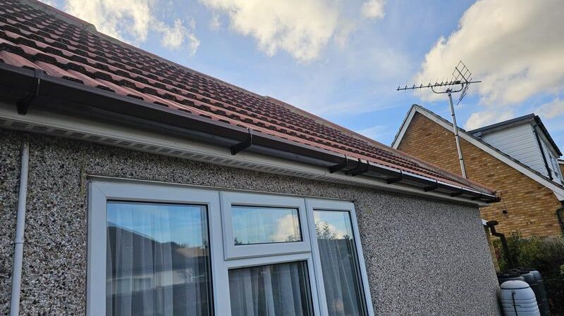 new guttering system roof repairs in wickford 01